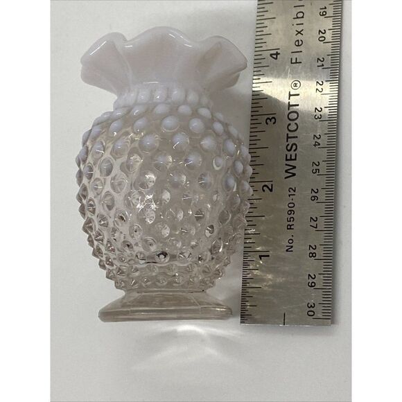 Fenton Clear/White Opalescent Hobnail Ruffle Edge 4” Vase Small bud vintage - Picture 6 of 6